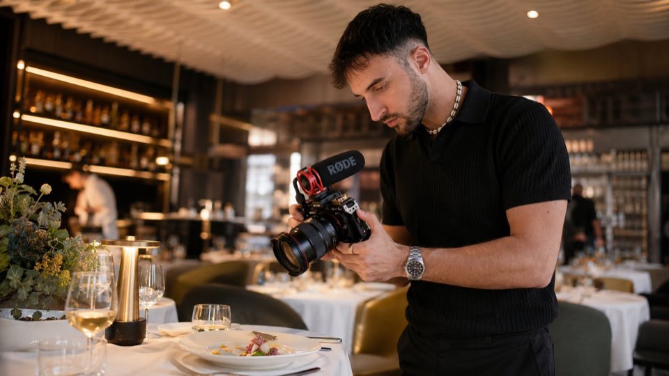 Firekworks grabando contenido para restaurante